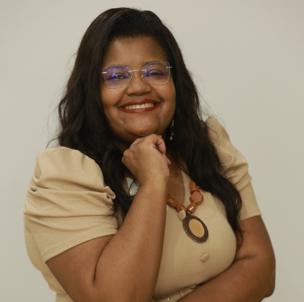 Elisangela Souza