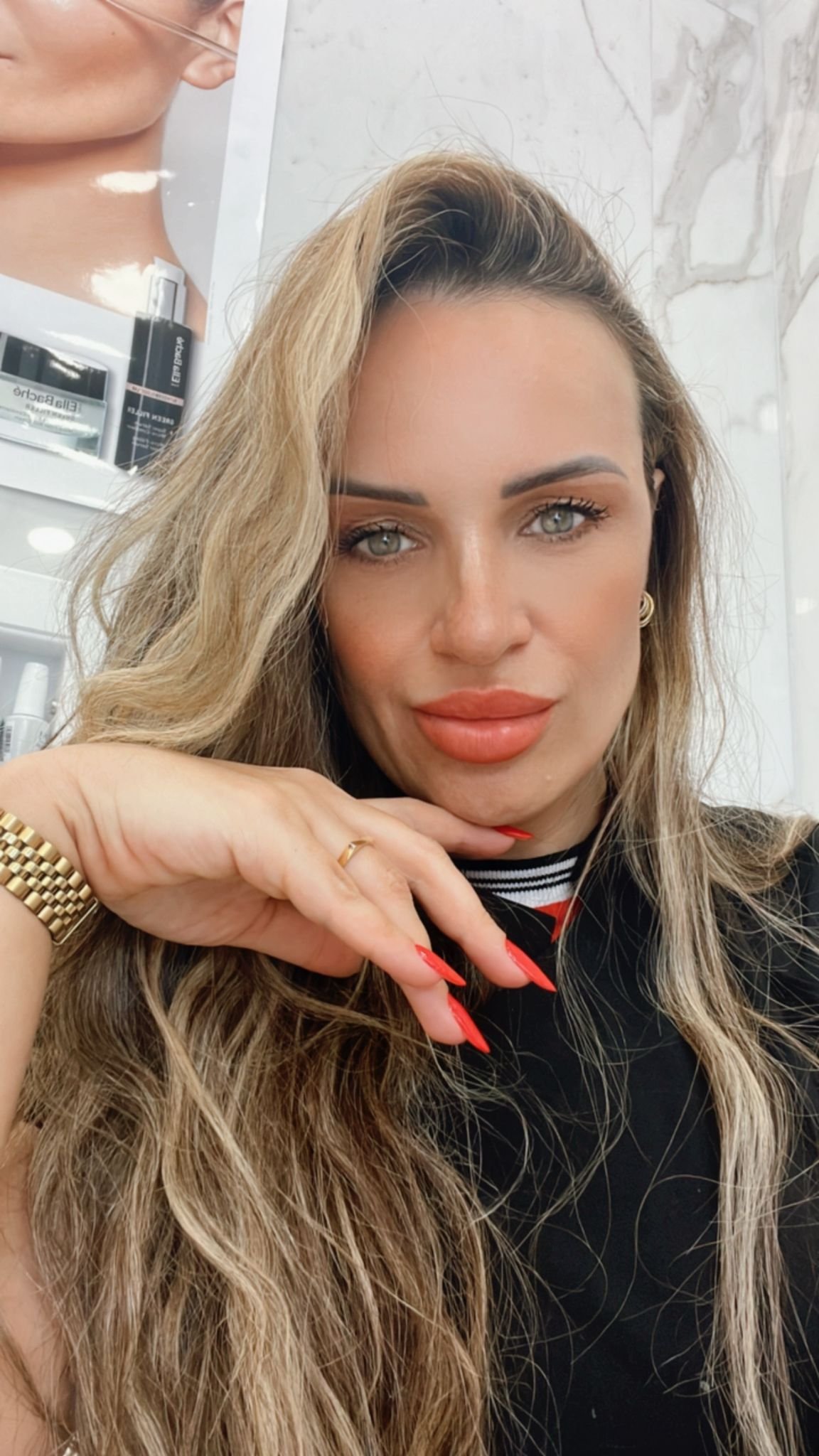 Flavia Costa